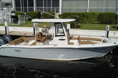 Sea Hunt Ultra 265 SE