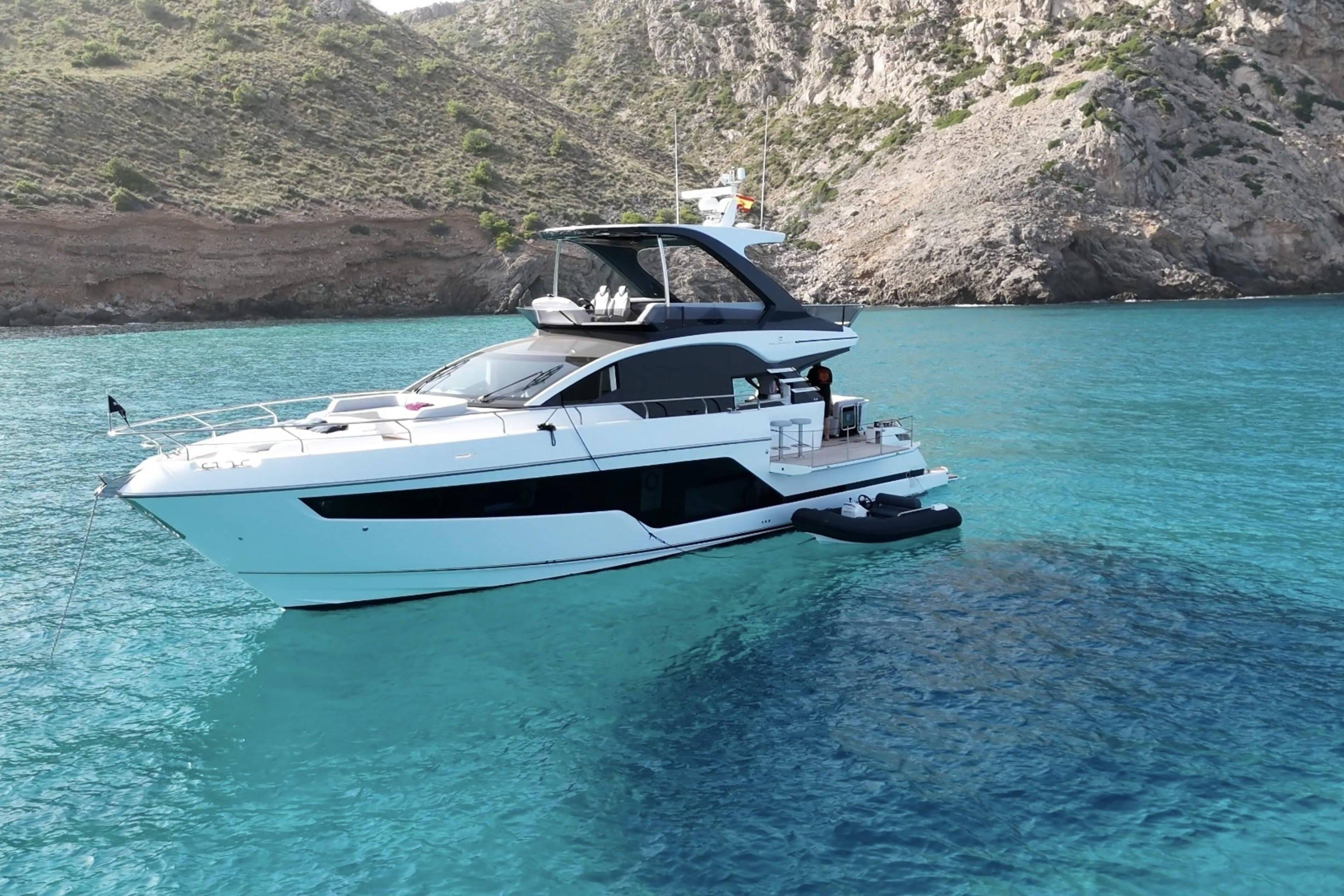 Fairline Squadron 58
