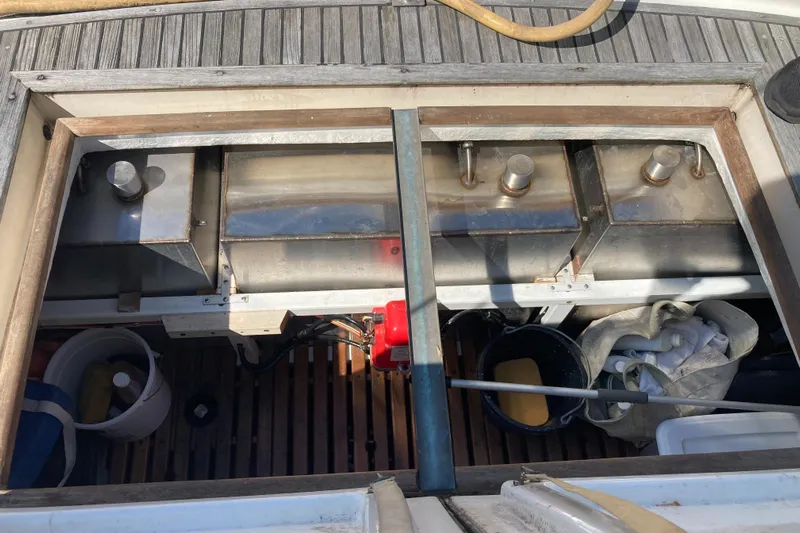 Last Dance Yacht Photos Pics 