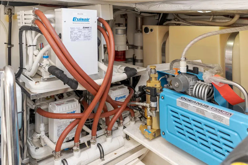 No Contingencies Yacht Photos Pics Engine room of 2012 Riviera 44 Sport Yacht with Cruisair and Oceanus equipment.