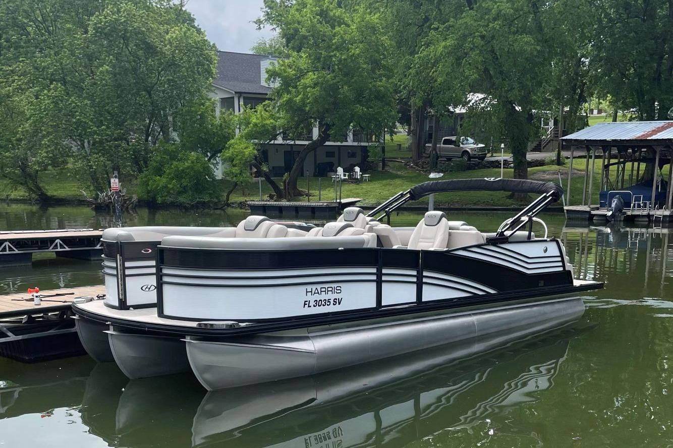 Harris Grand Mariner 250