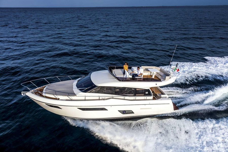 2018 Ferretti Yachts 450