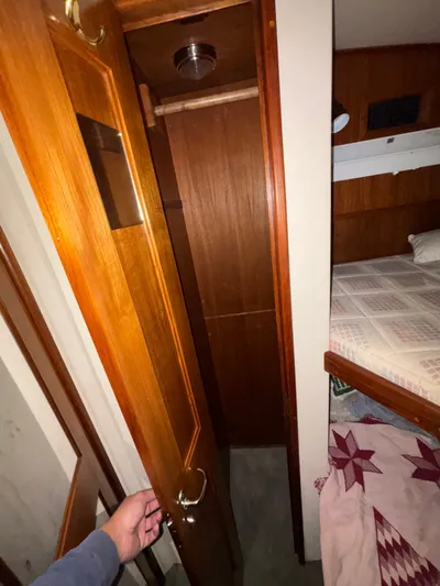 Loose Wire Yacht Photos Pics 