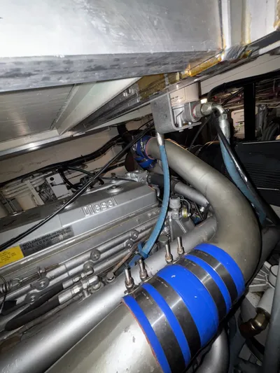 Loose Wire Yacht Photos Pics 