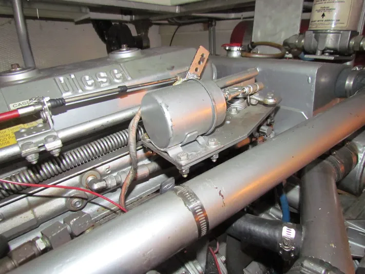 Loose Wire Yacht Photos Pics 