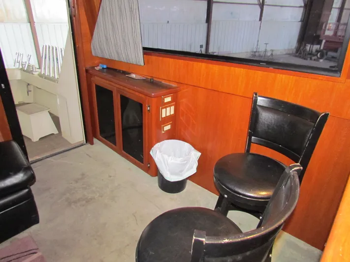 Loose Wire Yacht Photos Pics 