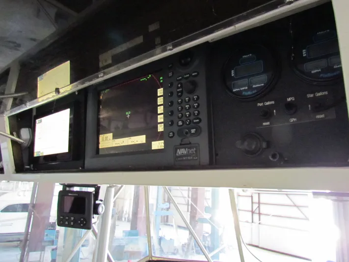 Loose Wire Yacht Photos Pics 