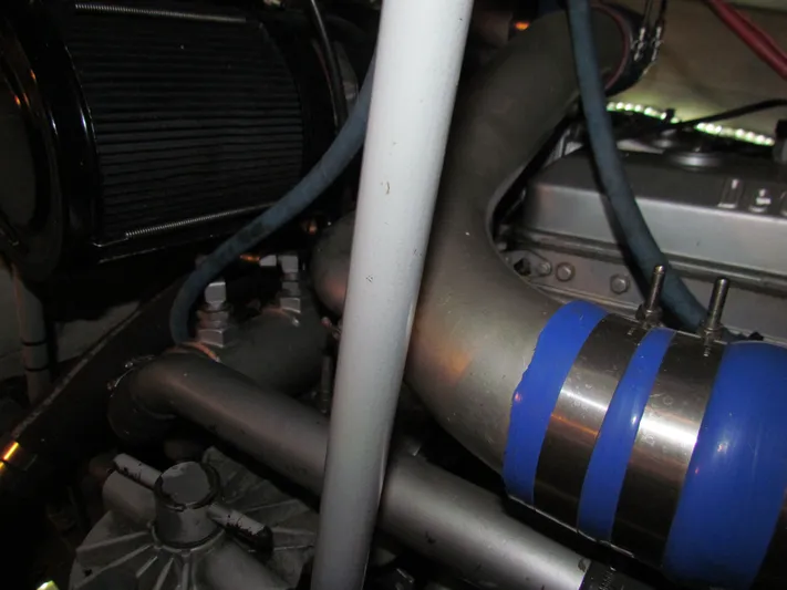 Loose Wire Yacht Photos Pics 