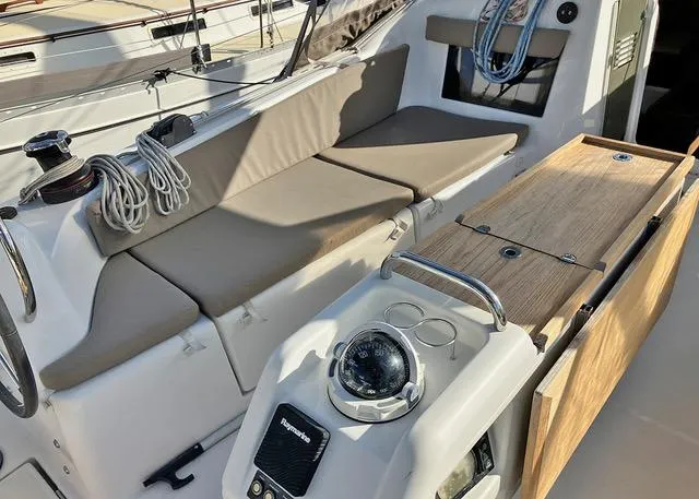 Vigilant Yacht Photos Pics 