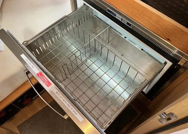 Vigilant Yacht Photos Pics 