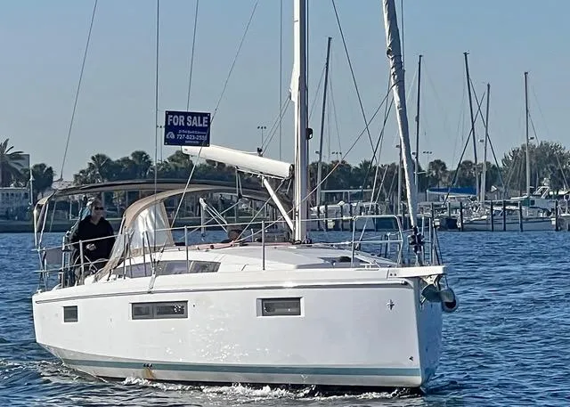 Vigilant Yacht Photos Pics 