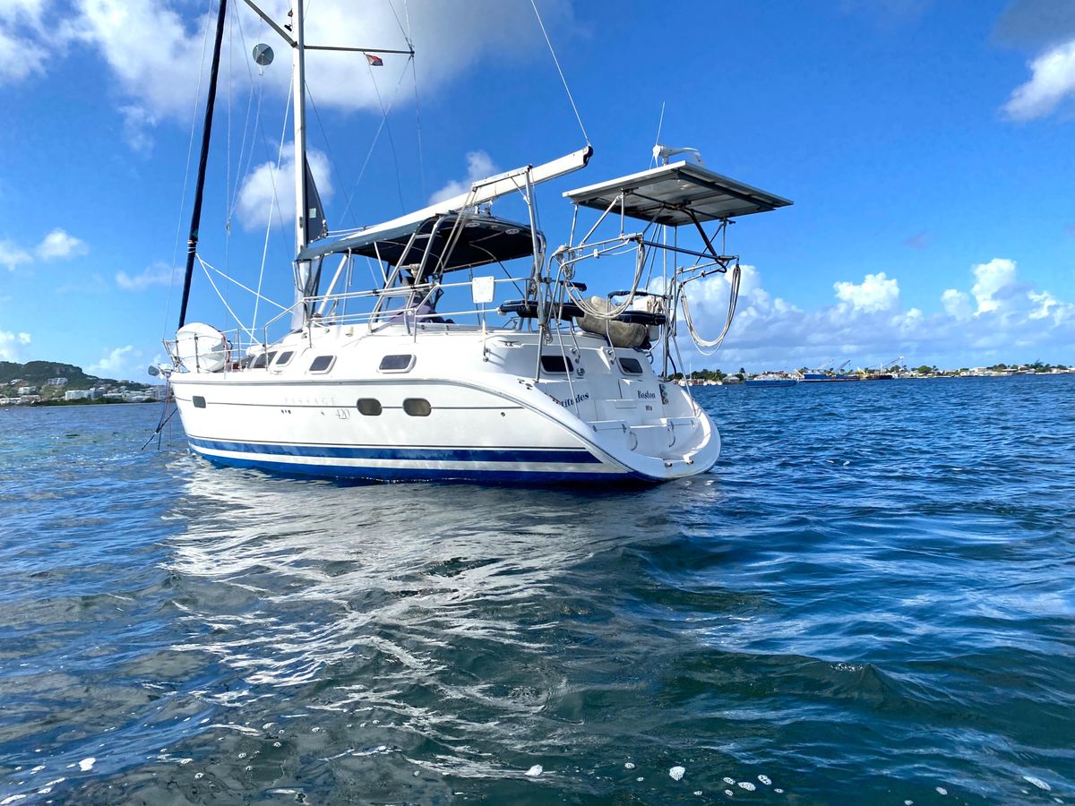 2002 Hunter 42 