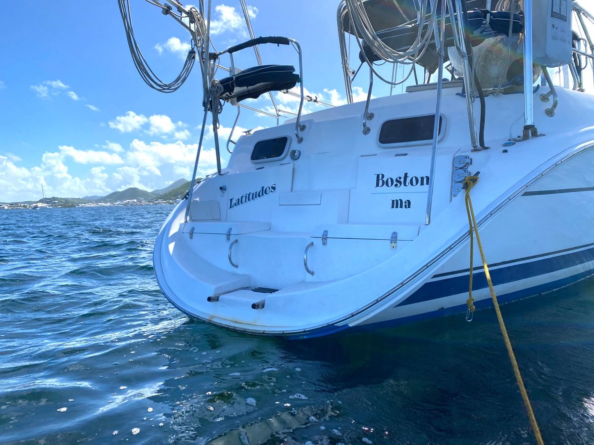 2002 Hunter 42 