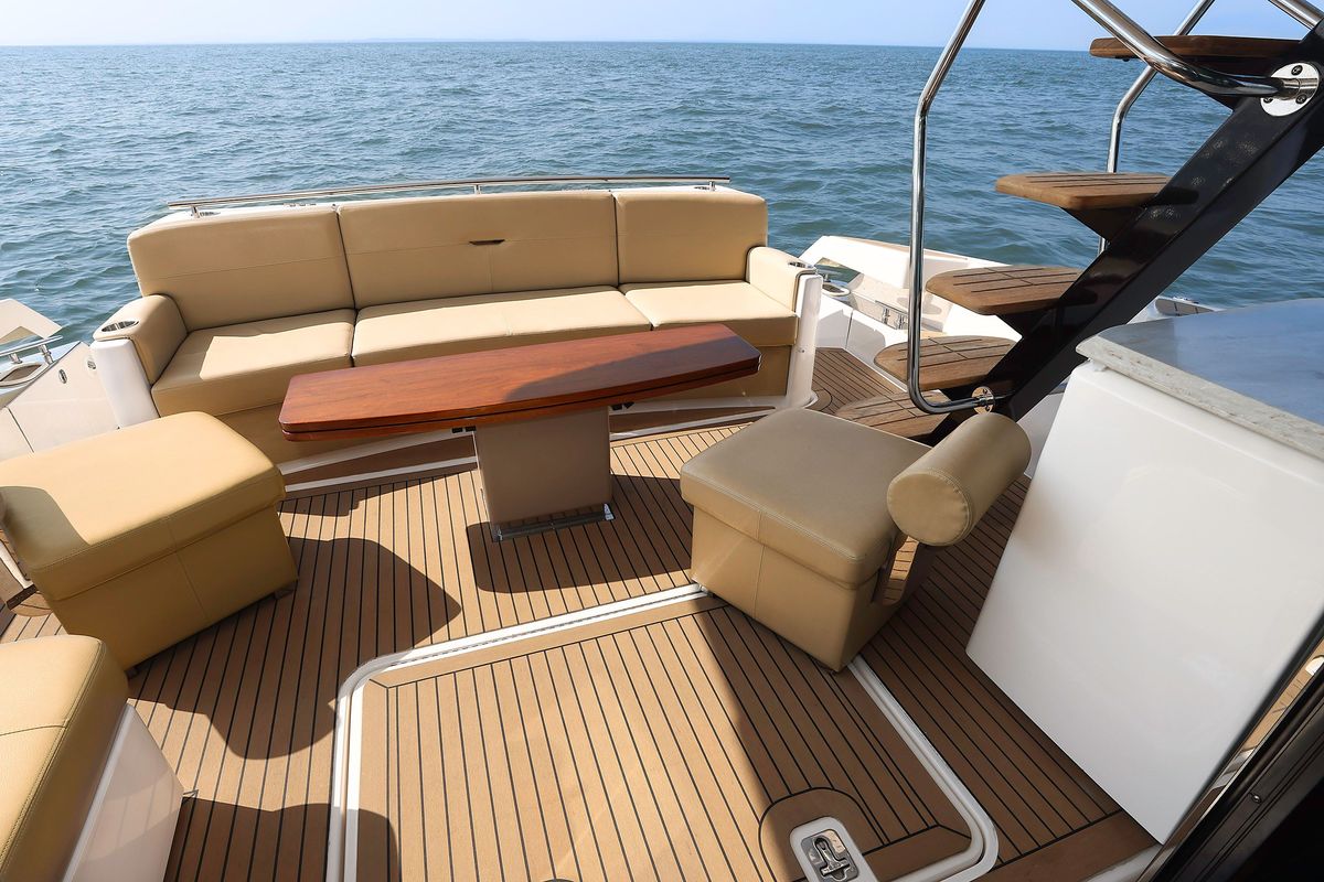 2017 Tiara Yachts 53 