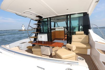 Yacht
