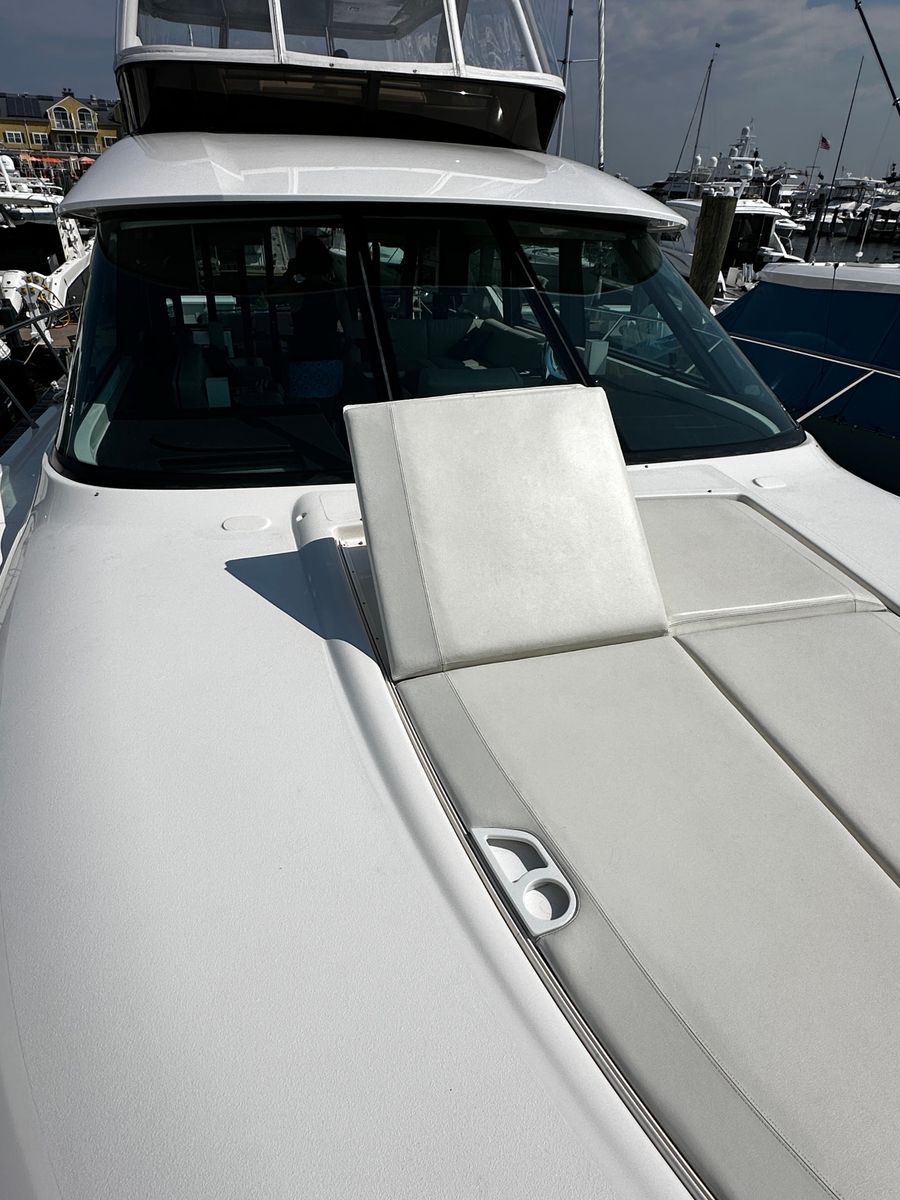 2017 Tiara Yachts 53 