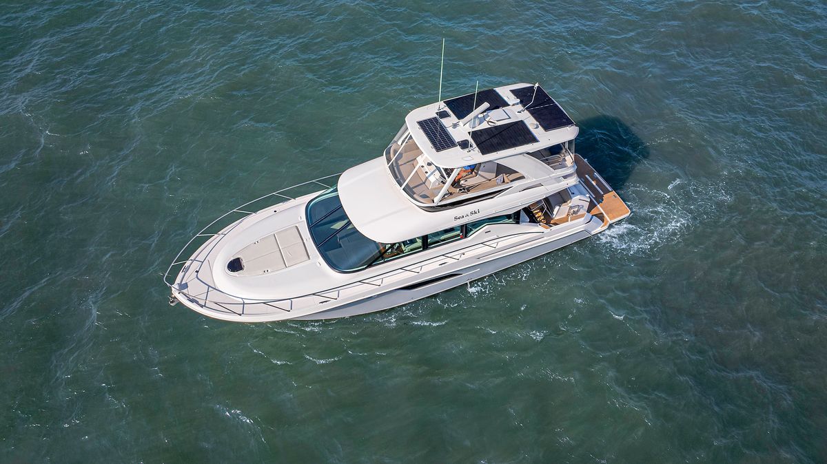 2017 Tiara Yachts 53 