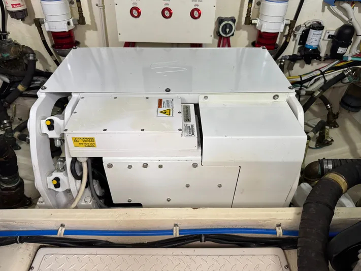 Sea & Ski Yacht Photos Pics Seekeeper