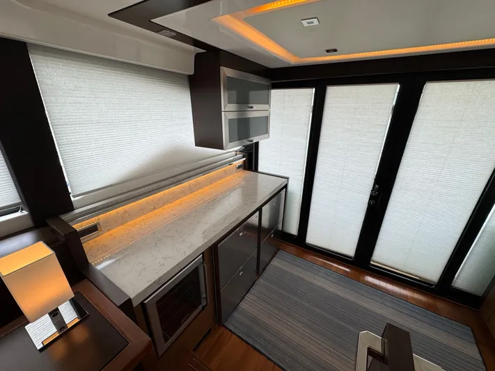 Sea & Ski Yacht Photos Pics Galley Refrigeration