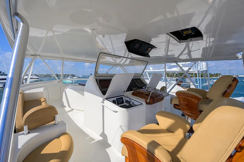 Blu Frog Yacht Photos Pics Viking 82 BLU FROG - Helm