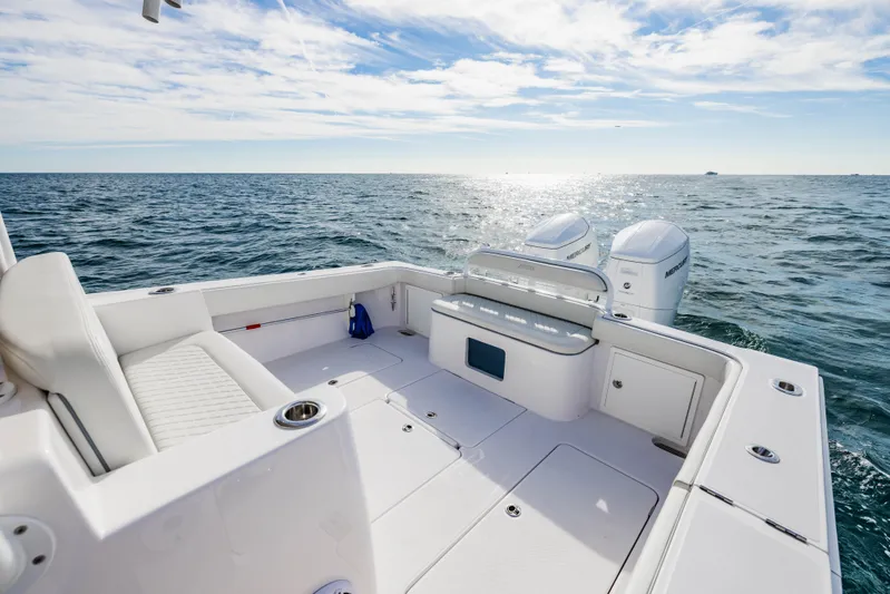  Yacht Photos Pics Jupiter 40 boat 2023 on open sea under sunny skies.