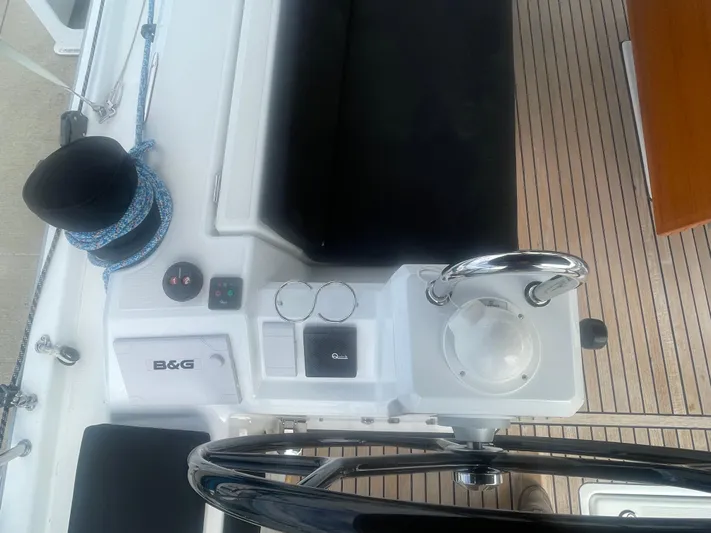 Danmark Yacht Photos Pics Cockpit of 2019 Beneteau Oceanis 41.1 sailboat with steering wheel and navigation controls.