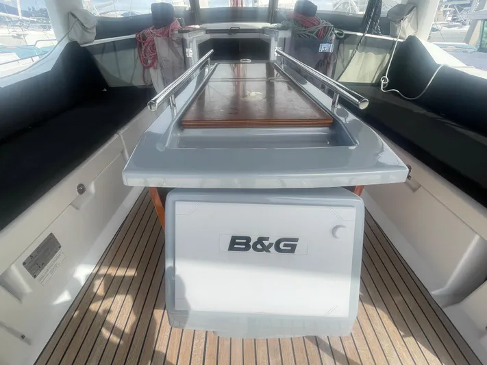 Danmark Yacht Photos Pics Beneteau Oceanis 41.1 cockpit interior, featuring B&G equipment, 2019 model.
