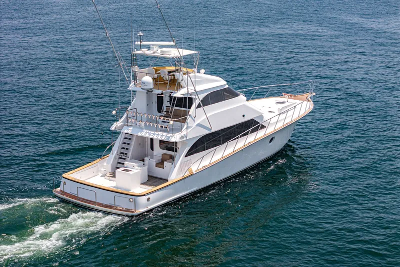 Titan 1 Yacht Photos Pics 