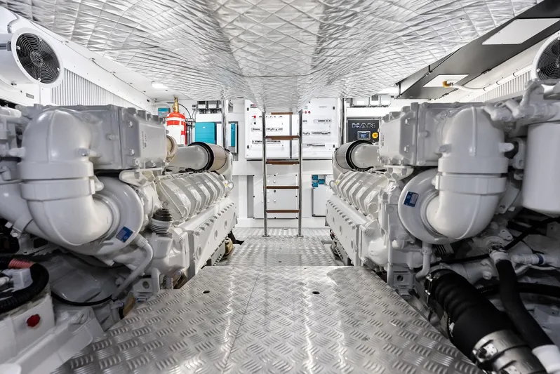 Barnext Yacht Photos Pics 