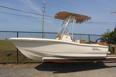 Pioneer 180 Islander