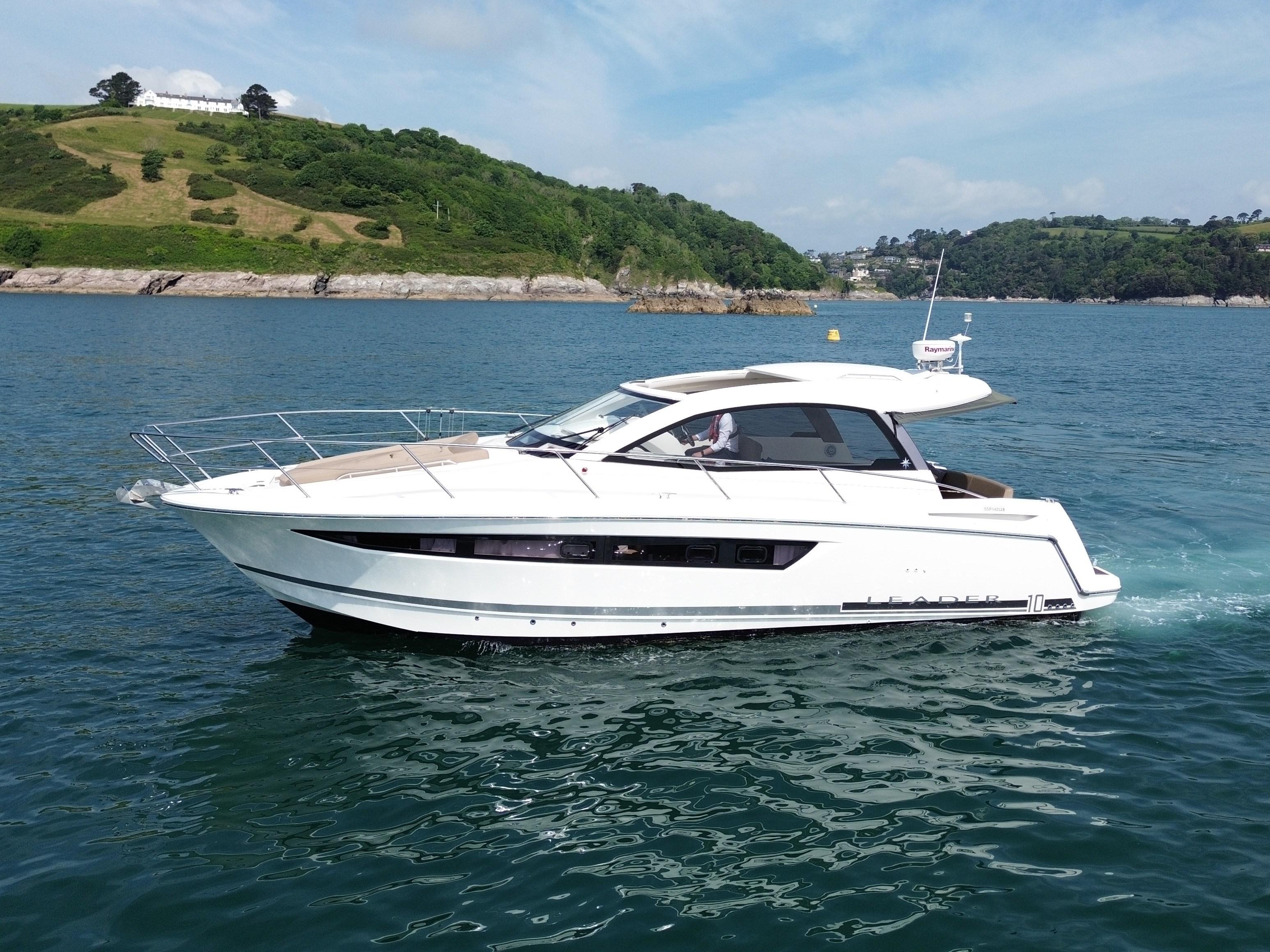 Jeanneau Leader 10