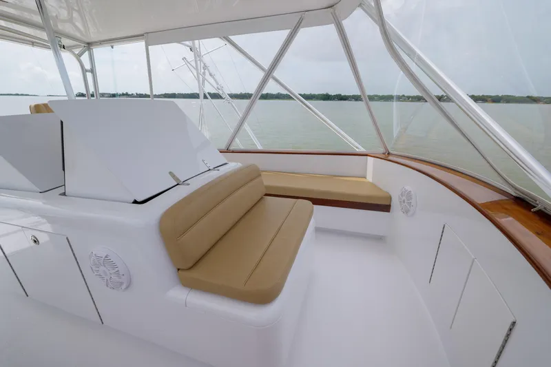 Mister Pete Yacht Photos Pics 58 C & L Mister Pete- Flybridge