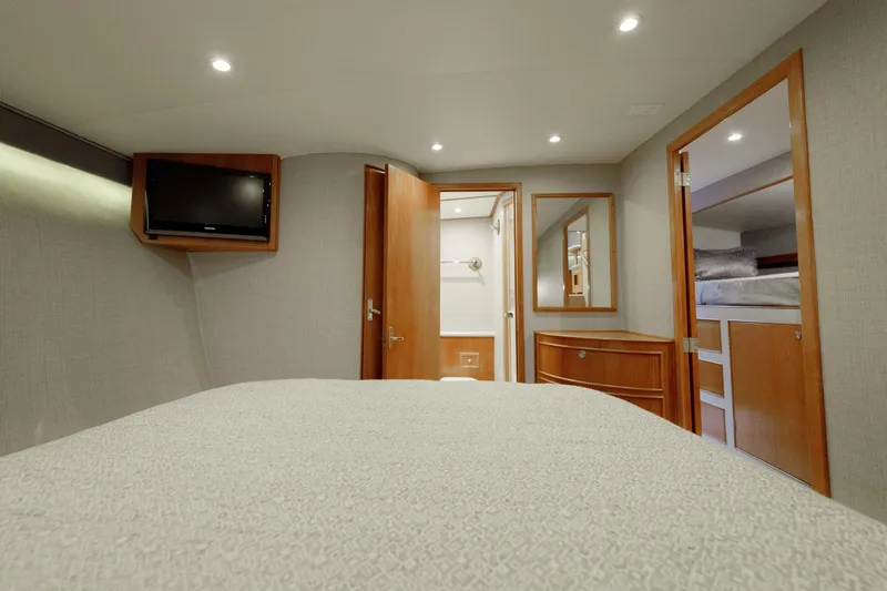 Mister Pete Yacht Photos Pics 58 C & L Mister Pete- Cabin