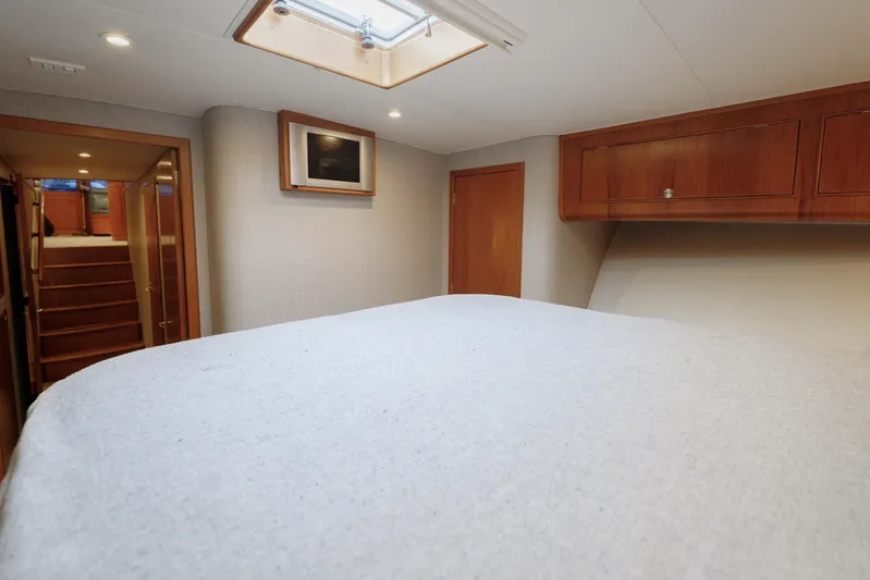 Mister Pete Yacht Photos Pics 58 C & L Mister Pete- Cabin