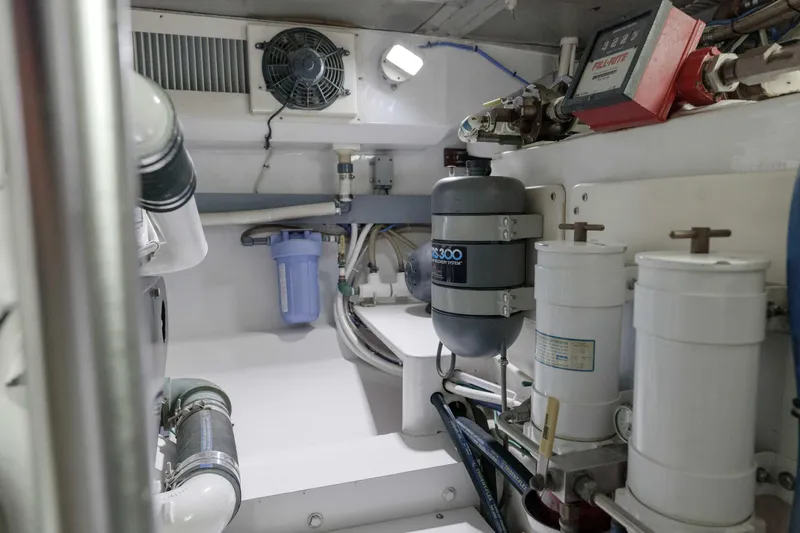 Mister Pete Yacht Photos Pics 58 C & L Mister Pete- Engine Room