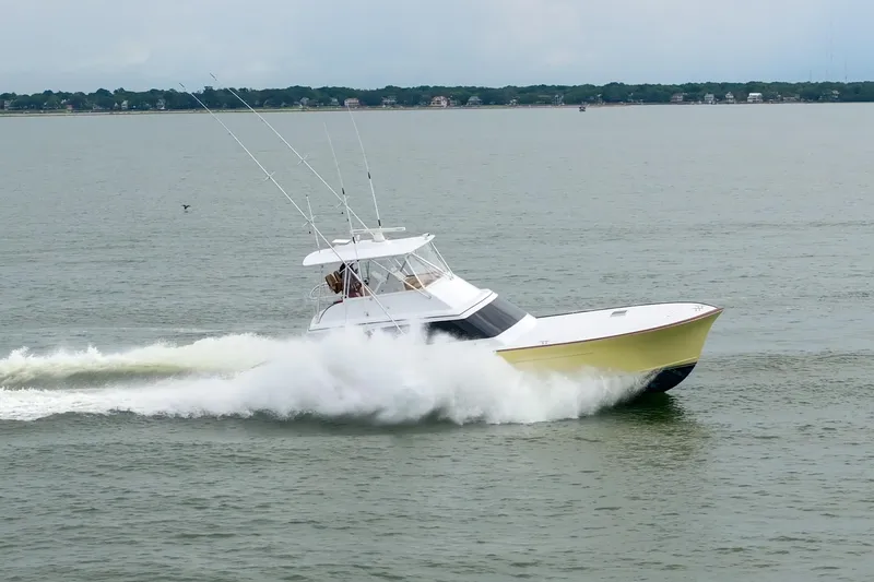 Mister Pete Yacht Photos Pics 58 C & L Mister Pete- Profile