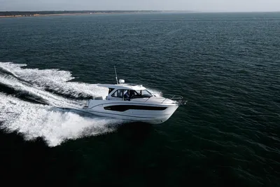 2025 Beneteau Antares 9 OB