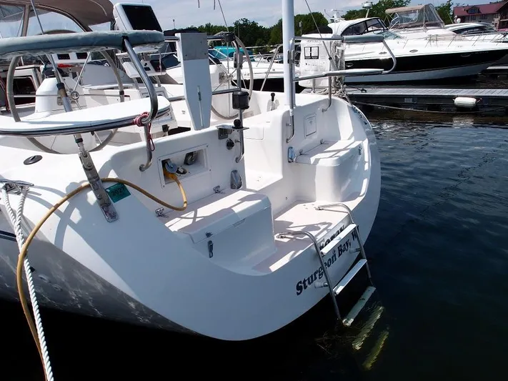 Foray Yacht Photos Pics 