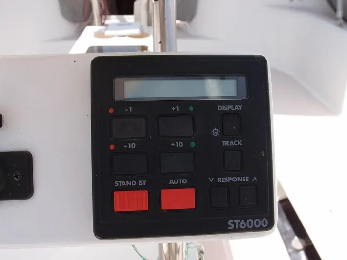 Foray Yacht Photos Pics 