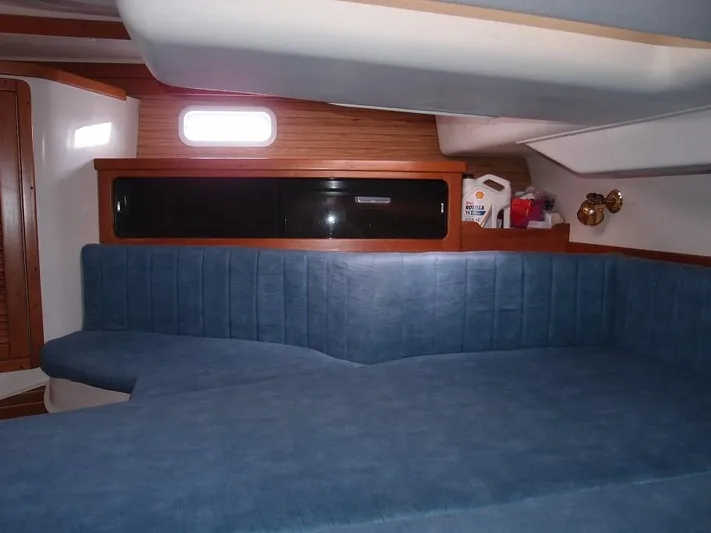 Foray Yacht Photos Pics 