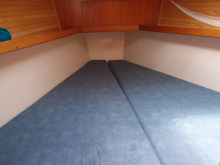 Foray Yacht Photos Pics 