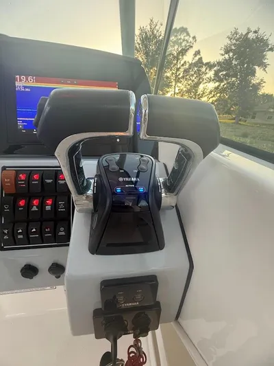  Yacht Photos Pics Control panel of 2020 Pursuit DC 266 Dual Console boat with Yamaha throttle.