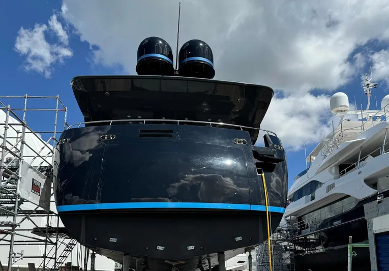 Matrix Yacht Photos Pics 