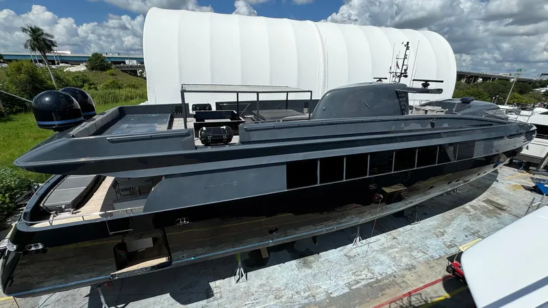 Matrix Yacht Photos Pics 