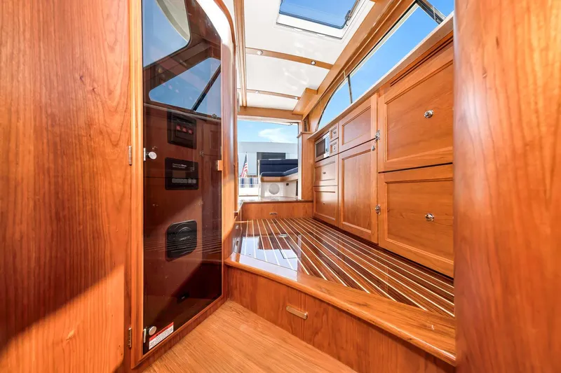 Incentive Yacht Photos Pics 