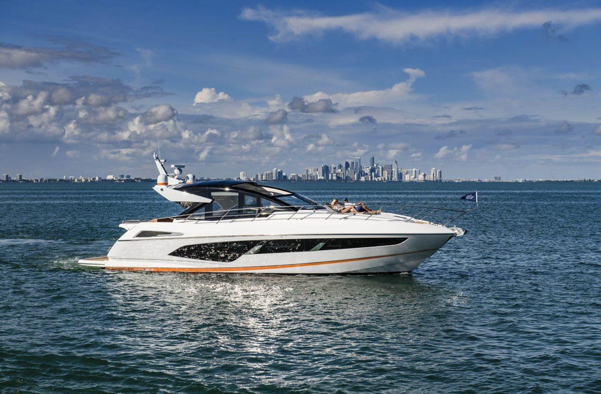 2021 Sunseeker 59 