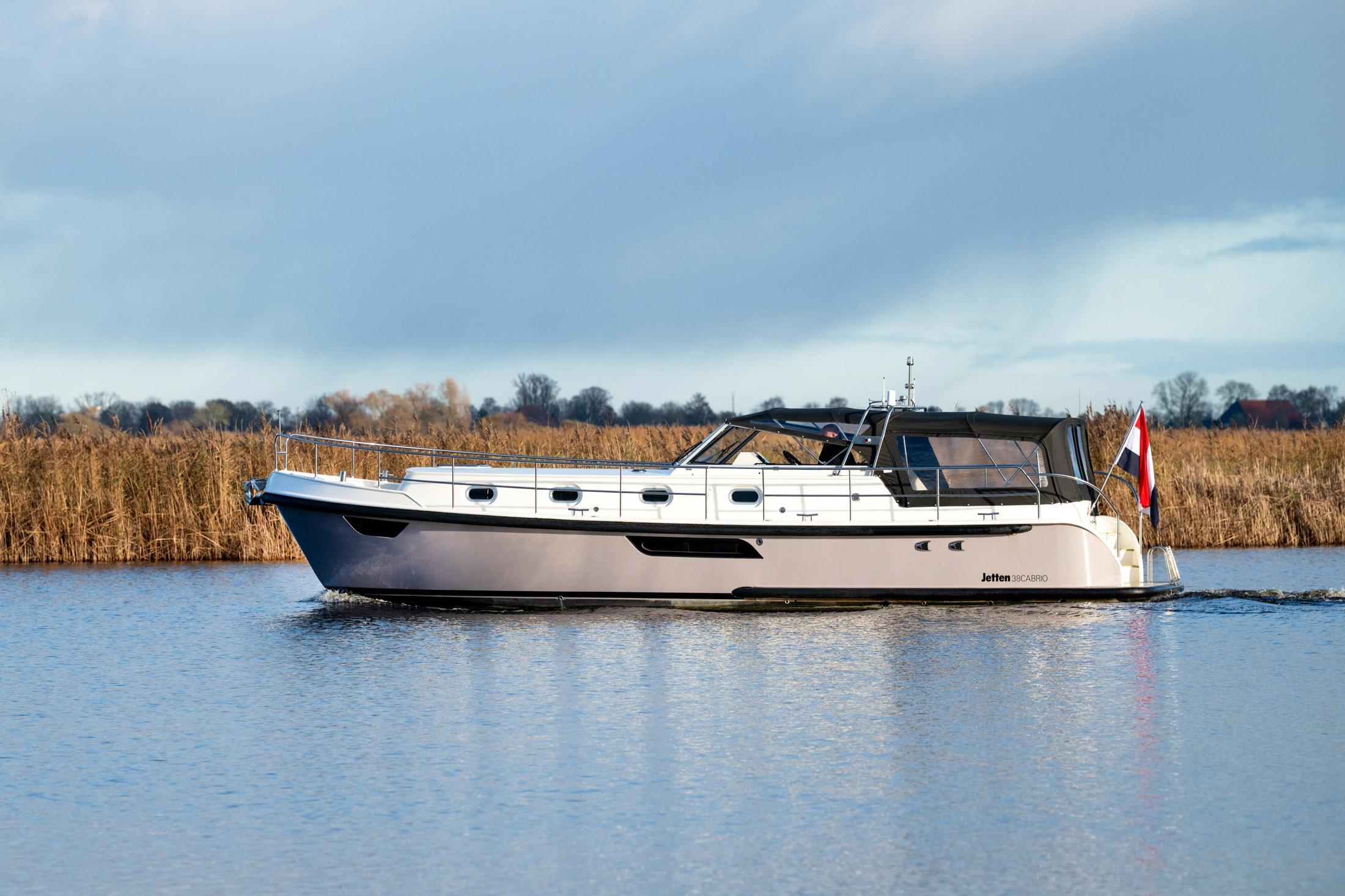 2022 Jetten 38 Cabrio