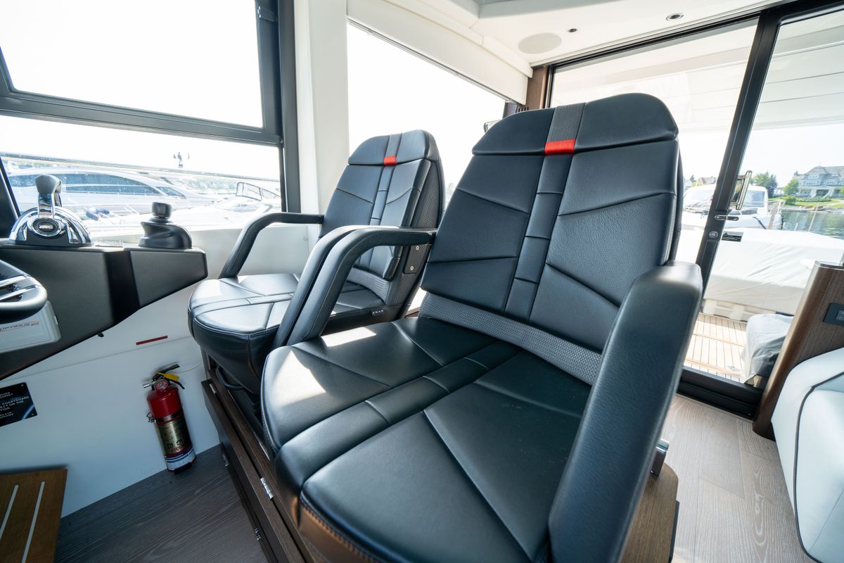 2022 Sunseeker 60 