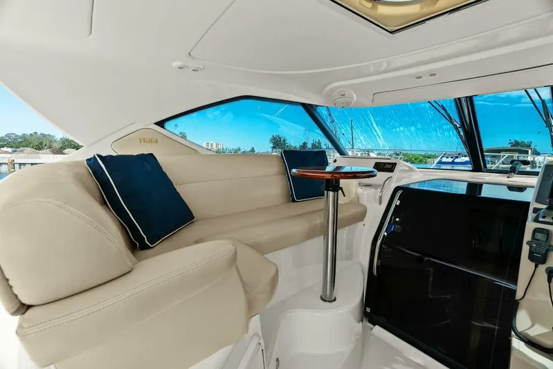 Fridge Benefits Yacht Photos Pics 2008 Tiara Yachts 3500 Sovran "Fridge Benefit"