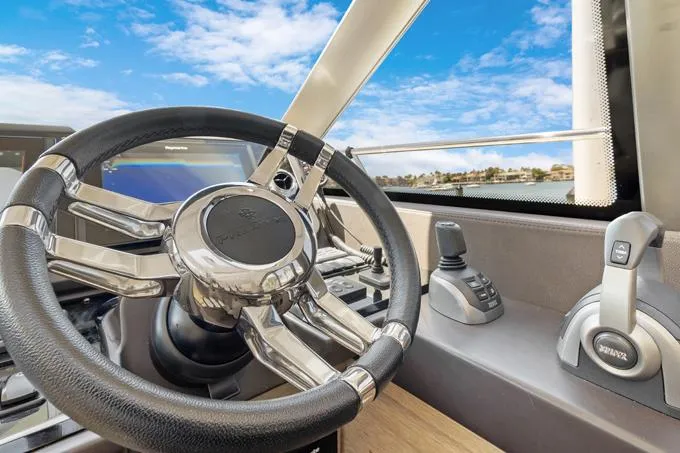 Lucky One Yacht Photos Pics Helm